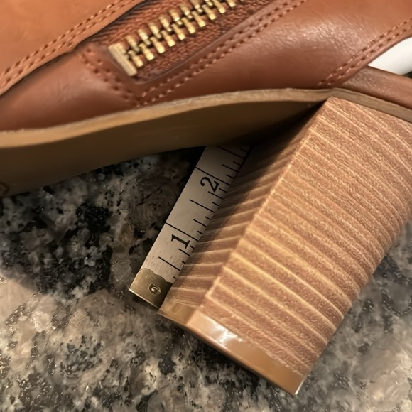 Madden girl naaomi cognac peep toe ankle boot NIB 9 - Picture 8 of 10